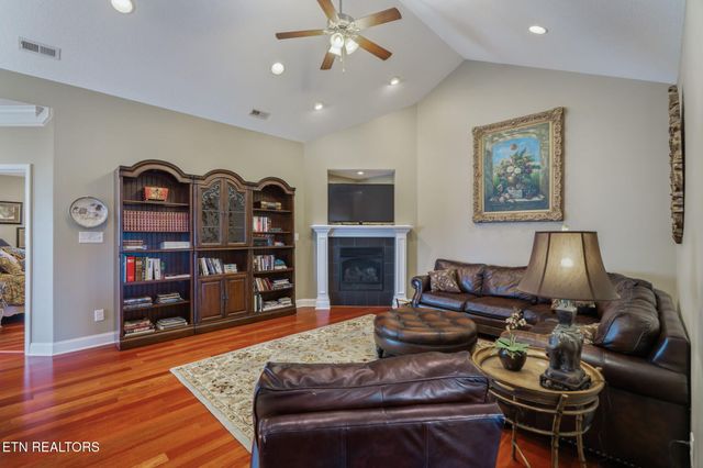 7415 Napa Valley Way, Knoxville, TN 37931