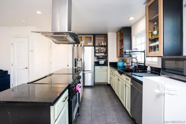 1859-61 Irving Ave, San Diego, CA 92113