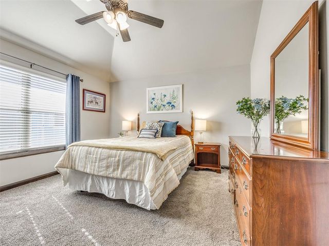 1736 W Trout Way, Mustang, OK 73064