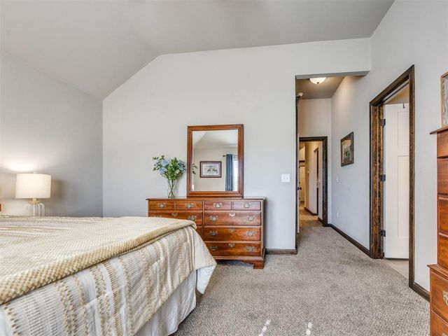 1736 W Trout Way, Mustang, OK 73064