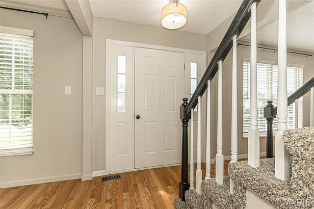 428 Chelsea Way Drive, St Charles, MO 63304
