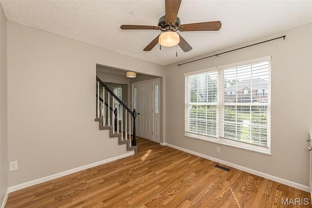 428 Chelsea Way Drive, St Charles, MO 63304
