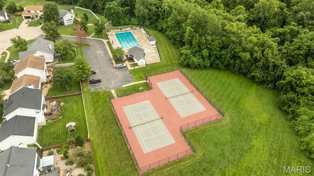 428 Chelsea Way Drive, St Charles, MO 63304