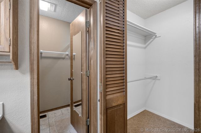 2927 S 124th East Avenue, Tulsa, OK 74129