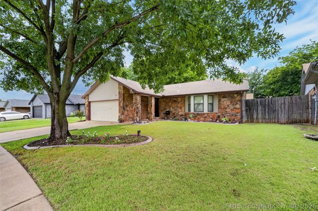 2927 S 124th East Avenue, Tulsa, OK 74129