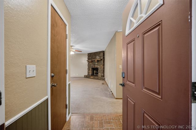 2927 S 124th East Avenue, Tulsa, OK 74129