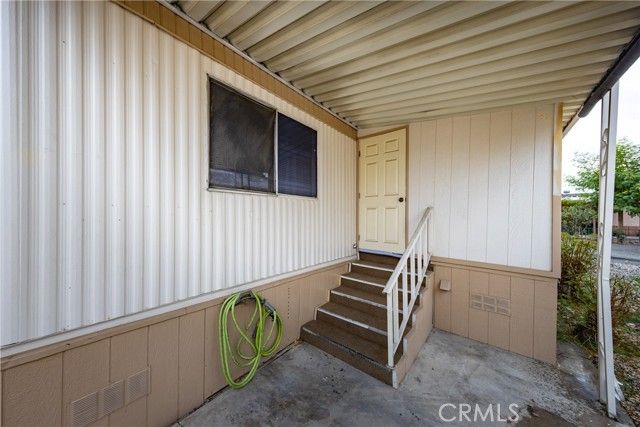 26838 9th Street F2, Highland, CA 92346