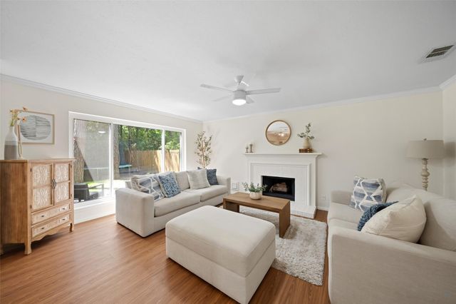 3 E Stony Bridge Circle, Spring, TX 77381
