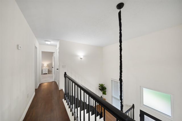 3 E Stony Bridge Circle, Spring, TX 77381