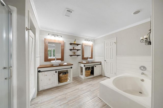 3 E Stony Bridge Circle, Spring, TX 77381