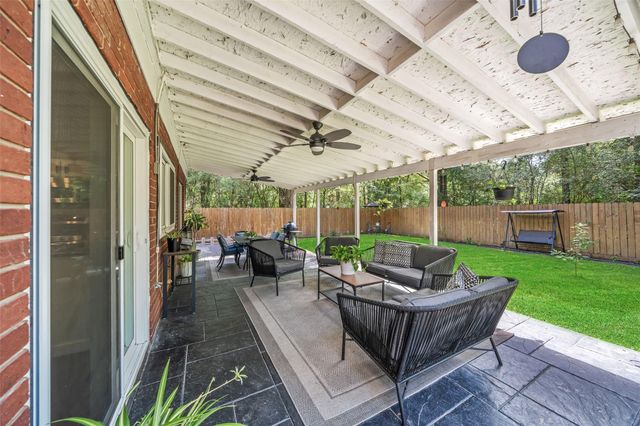 3 E Stony Bridge Circle, Spring, TX 77381