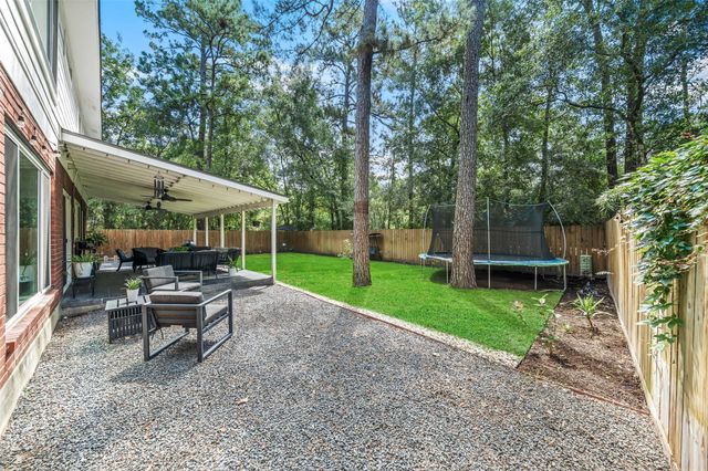 3 E Stony Bridge Circle, Spring, TX 77381