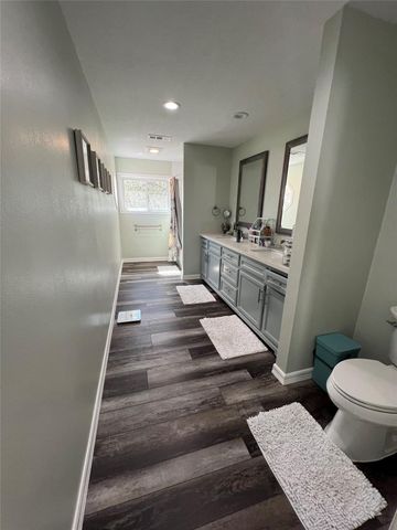 3018 Todville Road, Seabrook, TX 77586