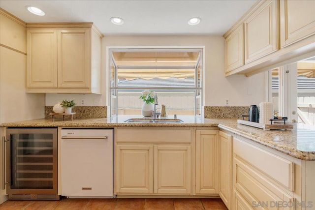 17685 CUMANA TERRACE, San Diego, CA 92128