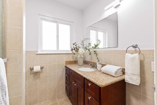 220 N Cypress Avenue, Santa Clara, CA 95050