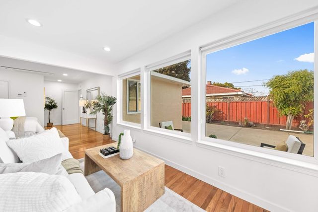 220 N Cypress Avenue, Santa Clara, CA 95050