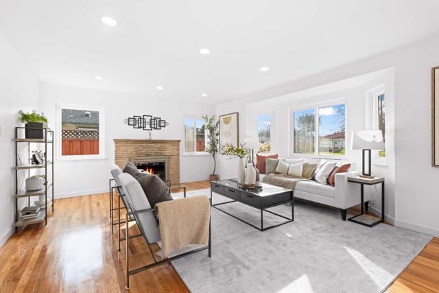 220 N Cypress Avenue, Santa Clara, CA 95050