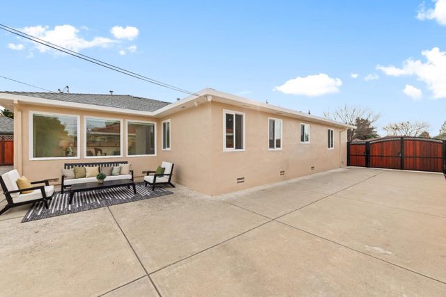 220 N Cypress Avenue, Santa Clara, CA 95050