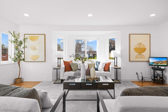 220 N Cypress Avenue, Santa Clara, CA 95050