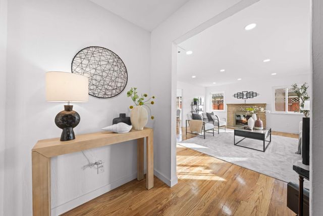 220 N Cypress Avenue, Santa Clara, CA 95050