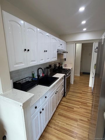 8611 151st Avenue 2N, Howard Beach, NY 11414