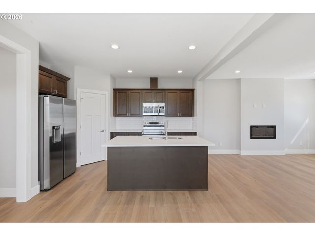 4023 Sw ROYAL Ave, Gresham, OR 97080