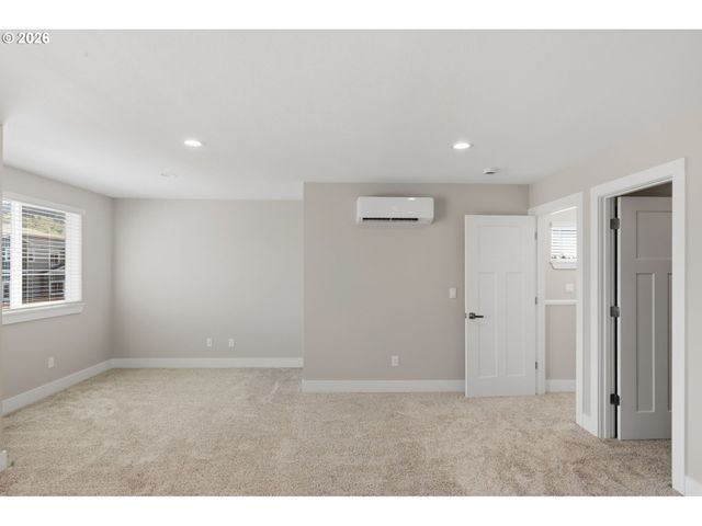 4023 Sw ROYAL Ave, Gresham, OR 97080