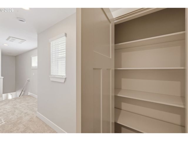 4023 Sw ROYAL Ave, Gresham, OR 97080