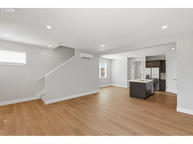 4023 Sw ROYAL Ave, Gresham, OR 97080