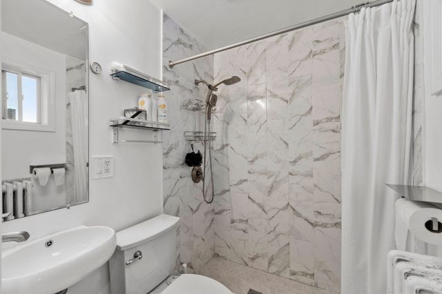 15 Bruce Rd, Waltham, MA 02453
