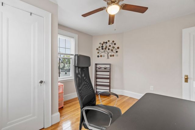 15 Bruce Rd, Waltham, MA 02453