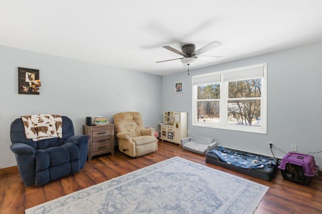 10 Woodlawn Avenue, Northfield, NH 03276