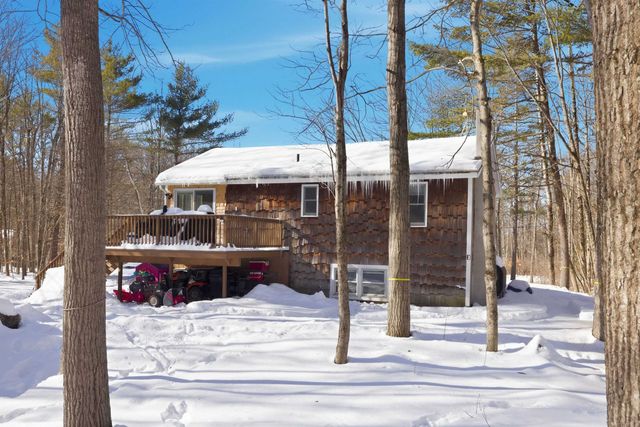10 Woodlawn Avenue, Northfield, NH 03276