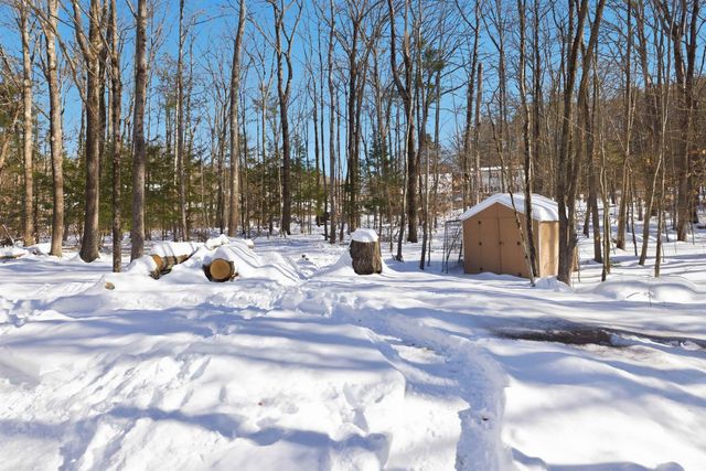 10 Woodlawn Avenue, Northfield, NH 03276