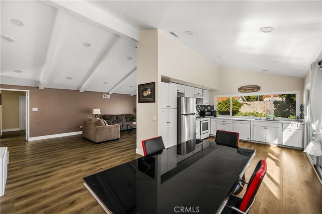 605 W Curie, Santa Ana, CA 92707