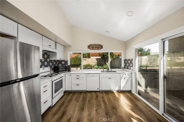605 W Curie, Santa Ana, CA 92707