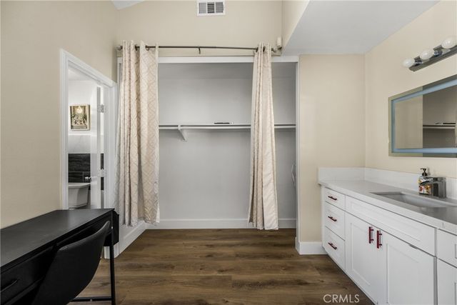 605 W Curie, Santa Ana, CA 92707