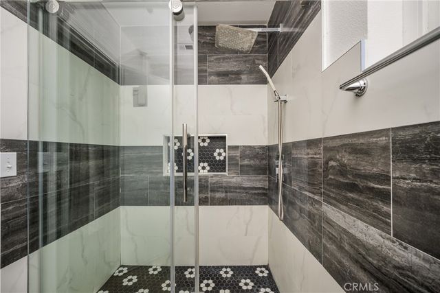 605 W Curie, Santa Ana, CA 92707