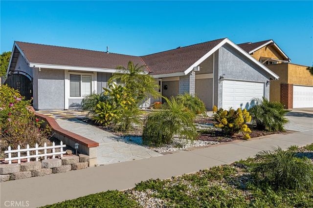 605 W Curie, Santa Ana, CA 92707