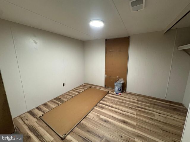 2137 NEWMAN RD, Fayetteville, PA 17222