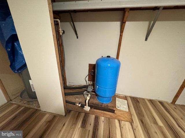 2137 NEWMAN RD, Fayetteville, PA 17222