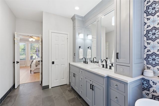 1305 Rosewood Trail, Flower Mound, TX 75028
