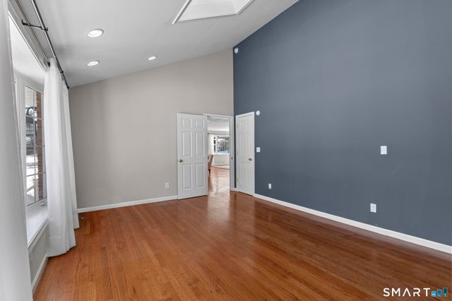 21 Karen Road, West Hartford, CT 06117