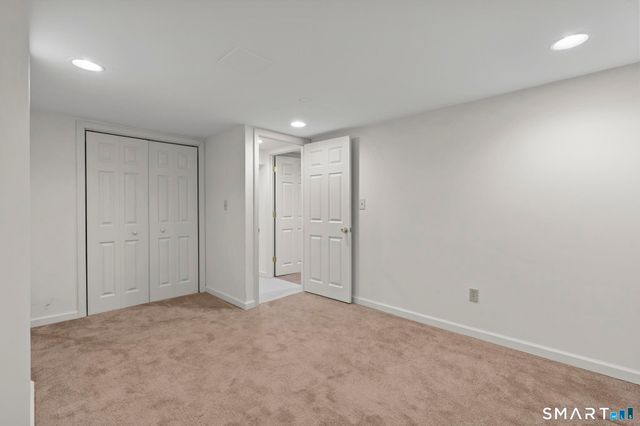 21 Karen Road, West Hartford, CT 06117