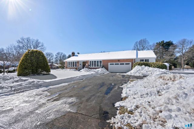 21 Karen Road, West Hartford, CT 06117