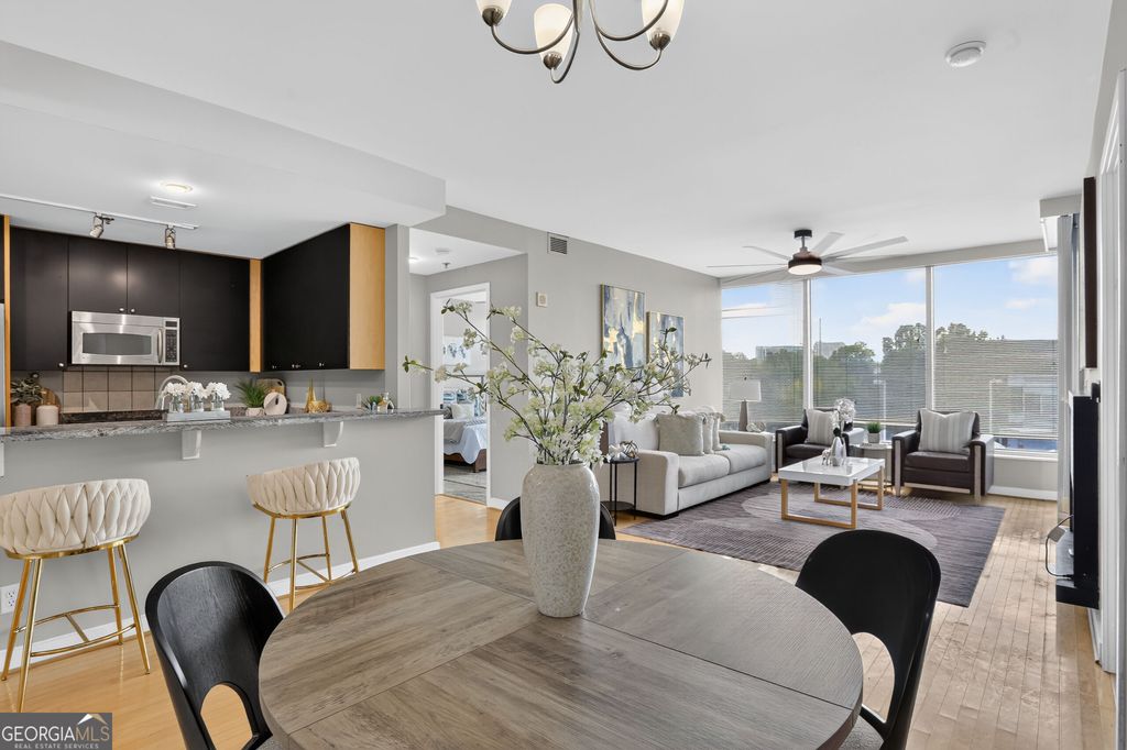 3338 Peachtree Road NE APT 601, Atlanta, GA 30326 — exterior