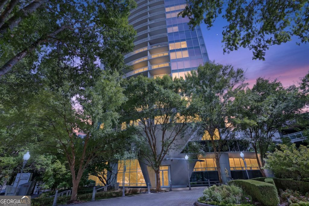 3338 Peachtree Road NE APT 601, Atlanta, GA 30326 — photo 2