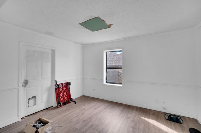 908 Harrison Drive, Kennedale, TX 76060