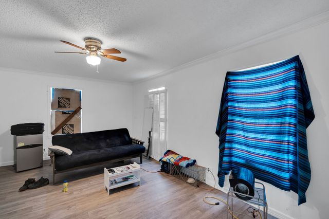 908 Harrison Drive, Kennedale, TX 76060