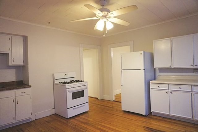 159 Brown St 5, Waltham, MA 02453